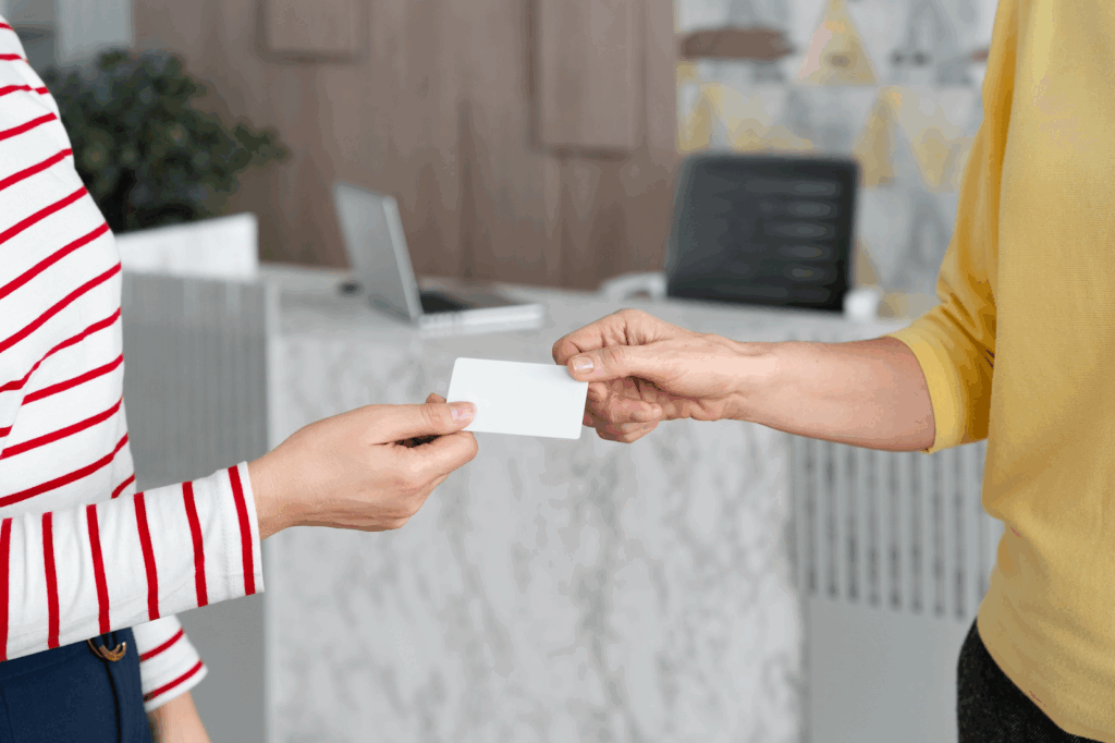 Revisa los requisitos un avance en efectivo Fashion Park